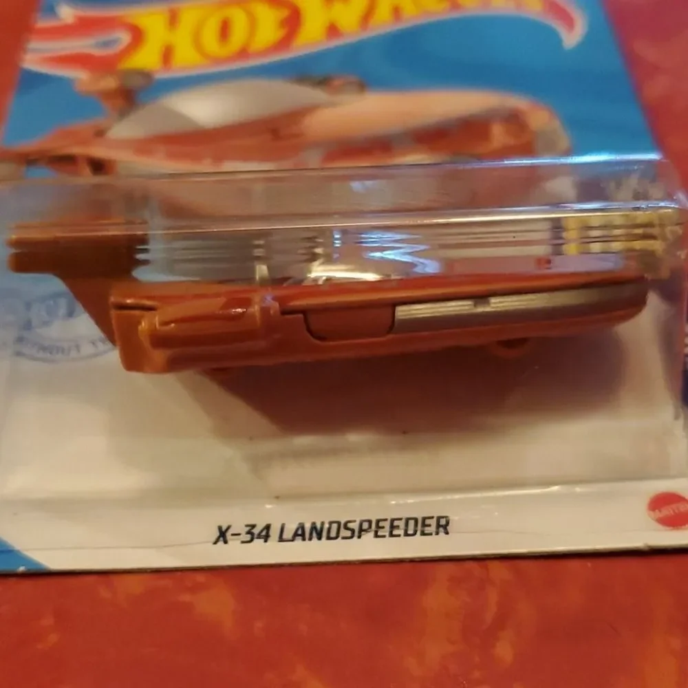 Hot Wheels Star Wars X-34 Landspeeder 2020